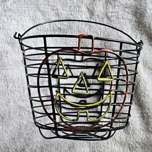 Pumpkin Metal Basket
